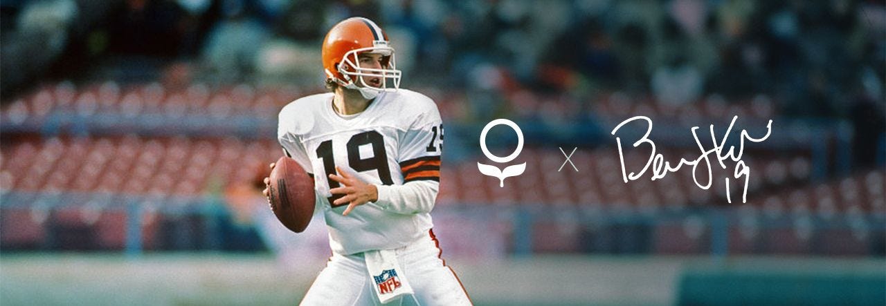 Photo of former Cleveland Browns quarterback Bernie Kosar with an overlay of the naturepedic logo and his signature