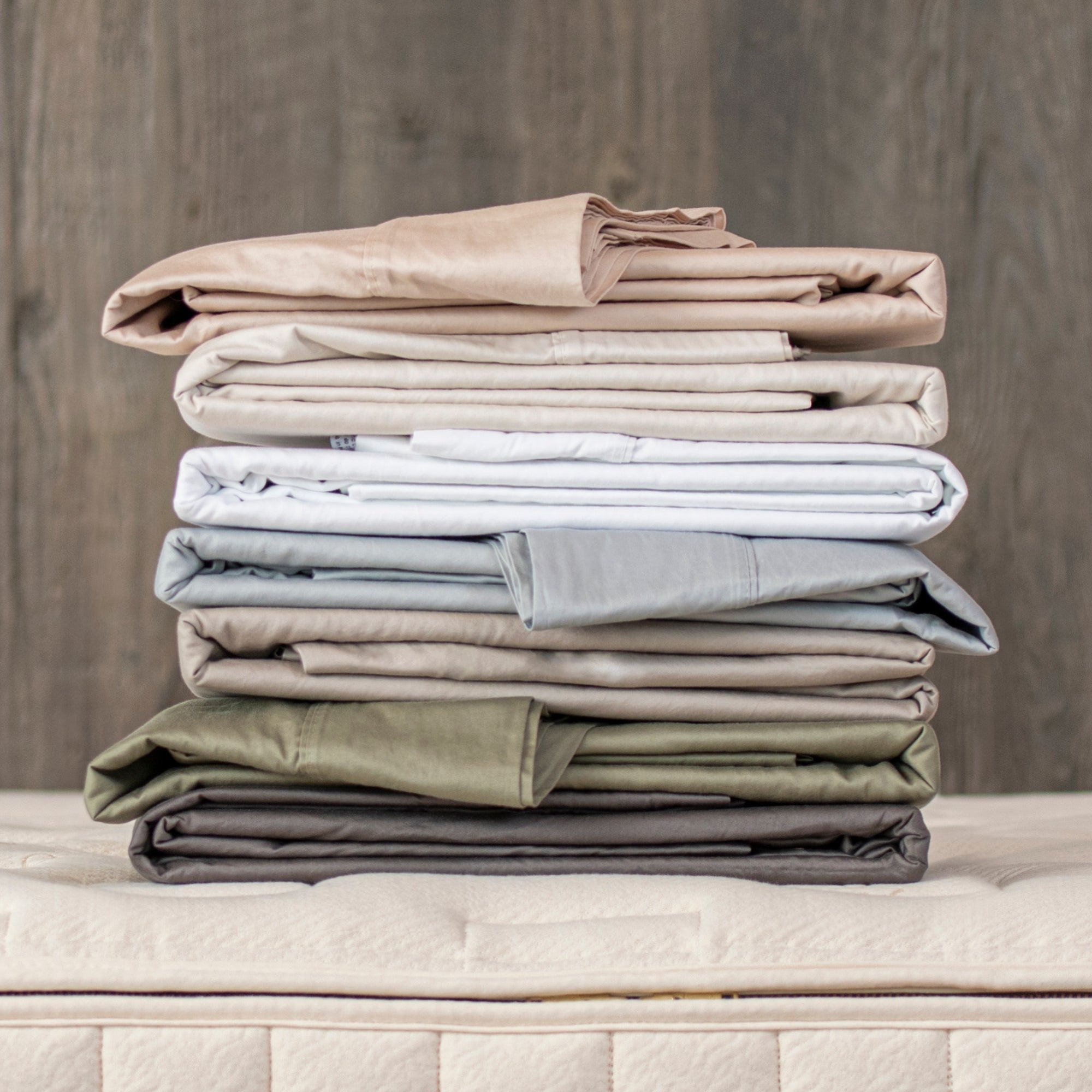 Organic Cotton Sateen Sheets & Pillowcases