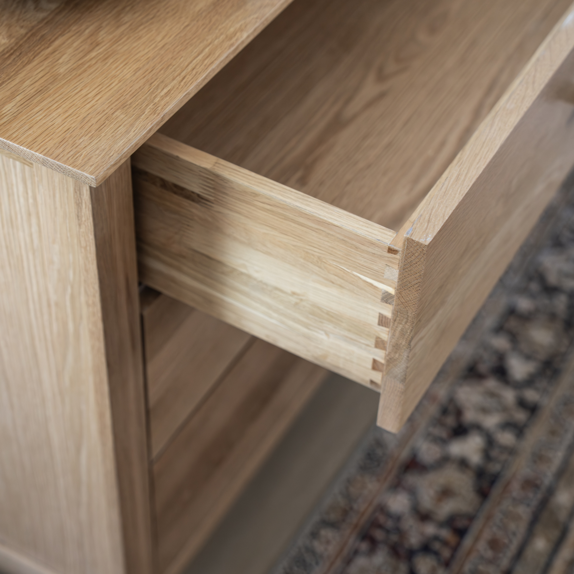 Madera FSC®-Certified White Oak Dresser