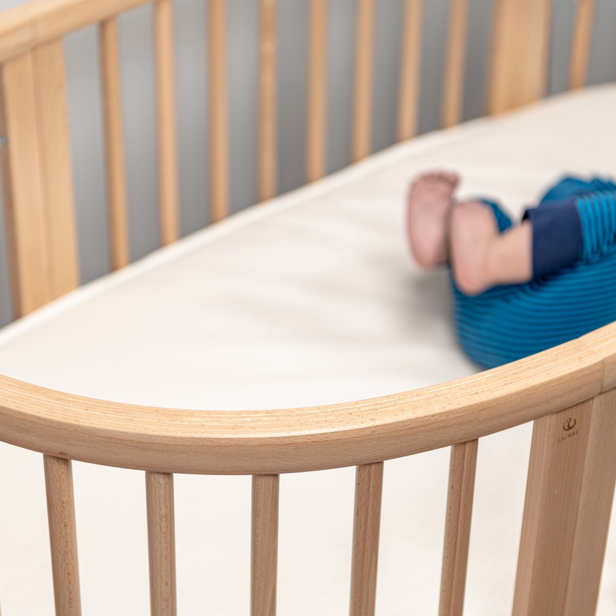 Breathable Organic Oval Crib Mattress